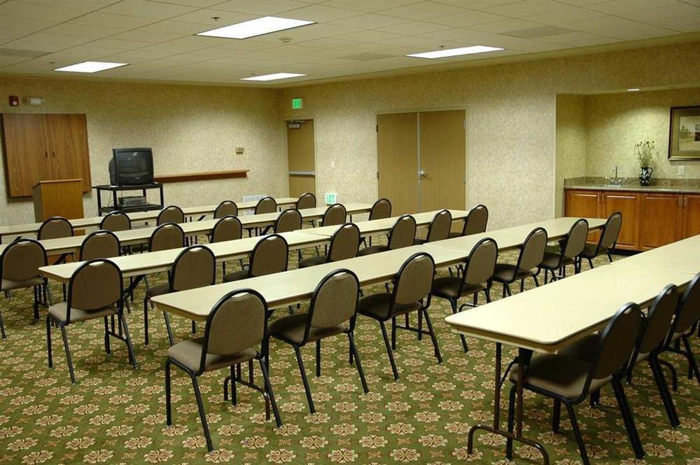 Hampton Inn Туин Фолс Съоръжения снимка