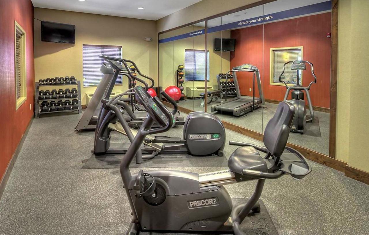Hampton Inn Туин Фолс Екстериор снимка